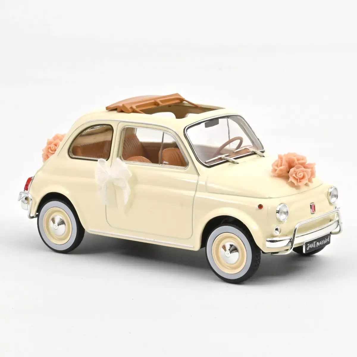 Voiture miniature collection 1/18 Fiat 500 L 1968 Blanc Ivoire cadeau de mariage Norev 187780