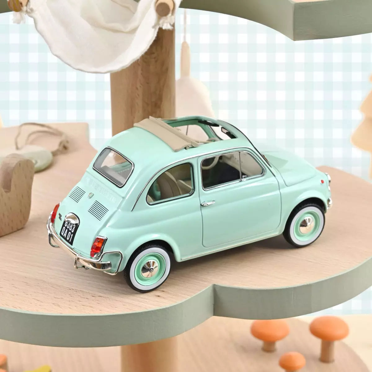 Voiture miniature collection 1/18 Fiat 500 L 1968 Bleu pastel cadeau de naissance Norev 187777
