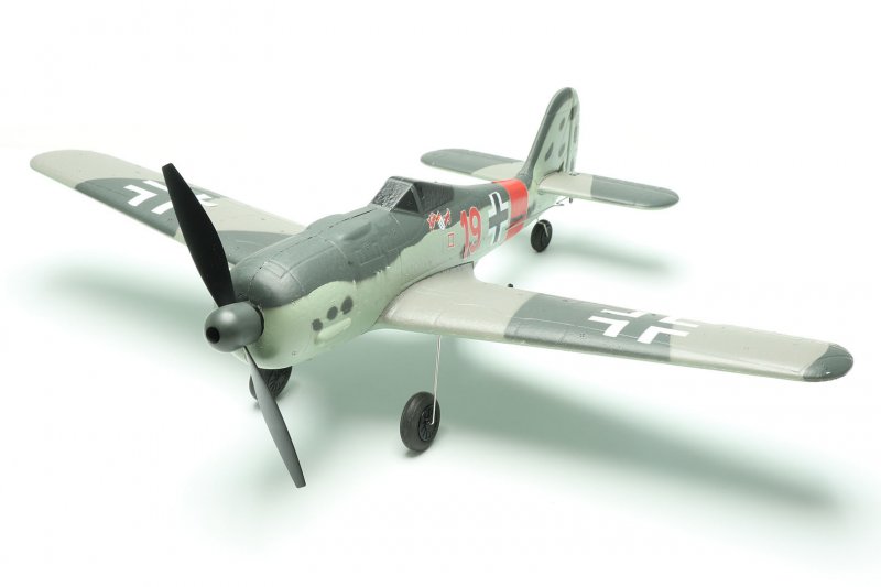 Avion RC pour débutant Focke Wulf FW190 RTF / 402 mm