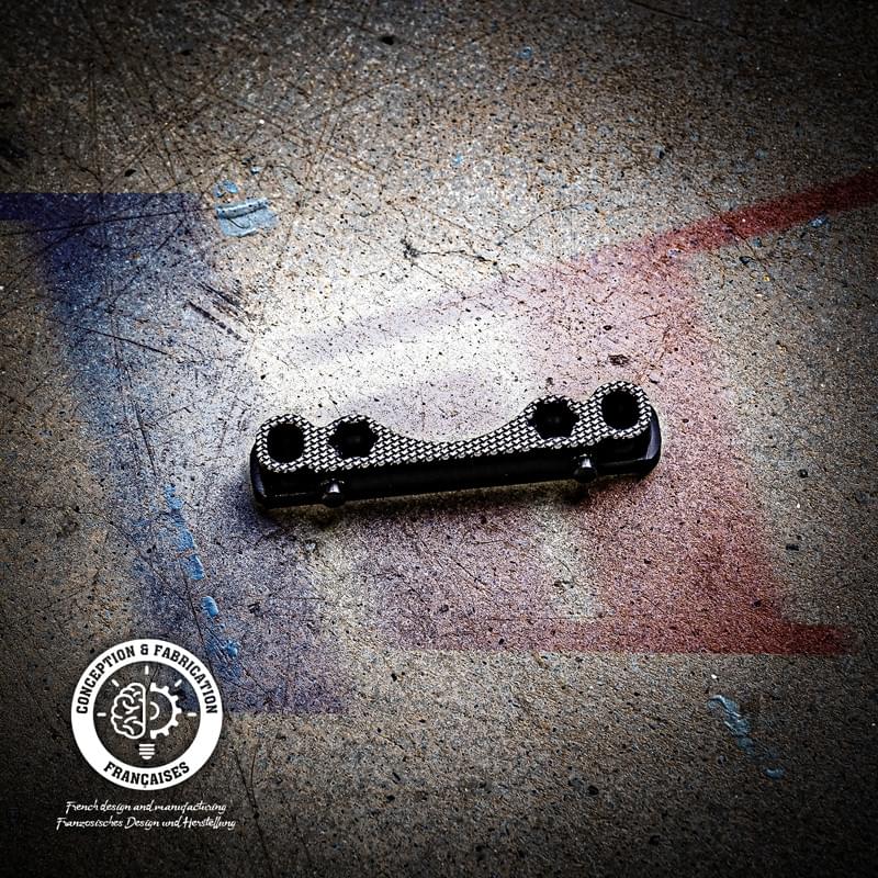 Supports avant axes Spirit RR20 / 21 en alu. OAS ( fabriqué en France) - Hobbytech STRX-121-FR - Breizh Modélisme.