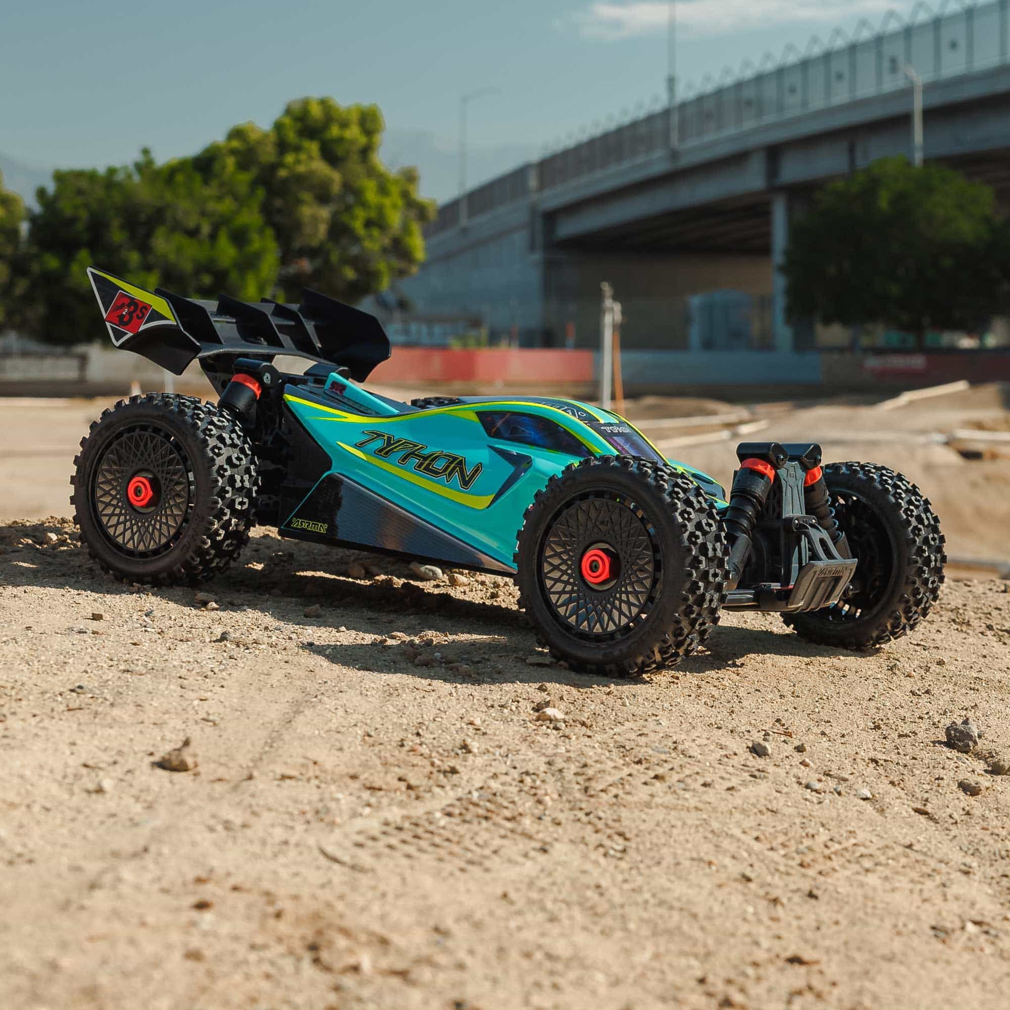 Arrma Buggy 4X4 Typhon brushless 223S BLX 1/8 avec DSC RTR vert - ARA4306V4T1 - Breizh Modélisme.