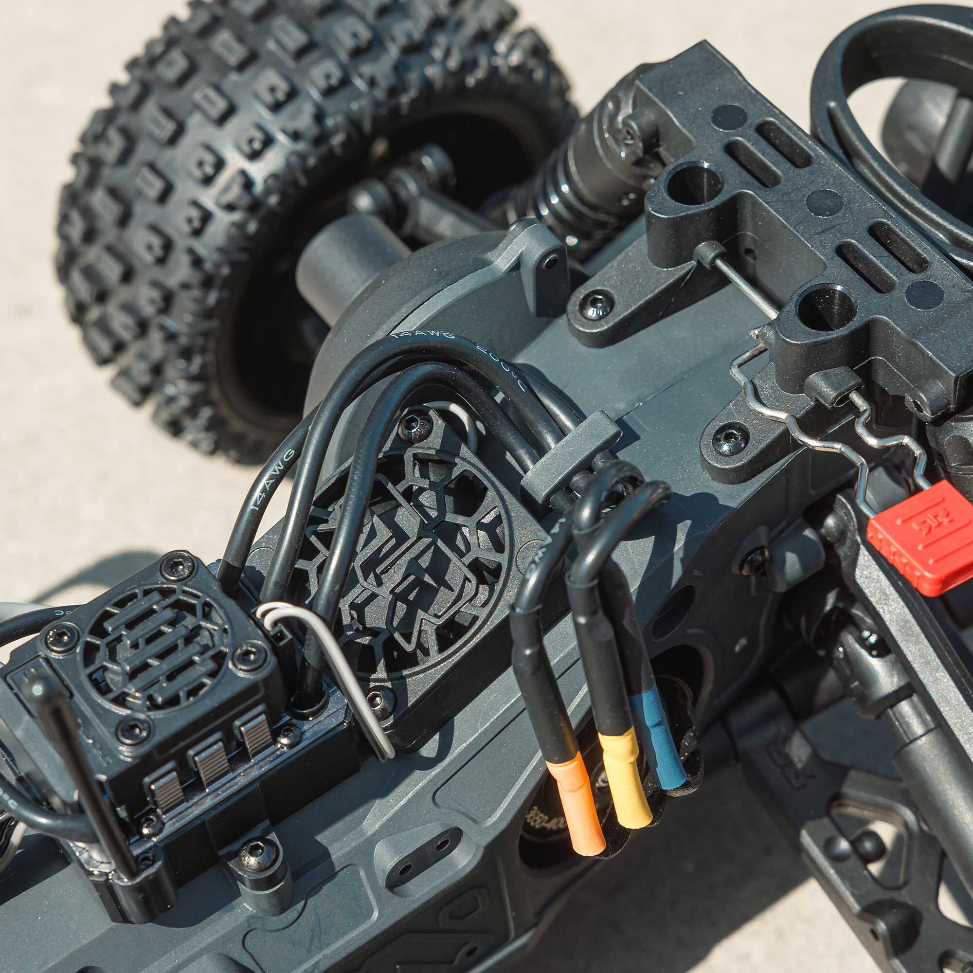 Arrma Fury 223S BLX Brushless 2WD Short Course bleu RTR - ARA3521T1 - Breizh Modélisme.