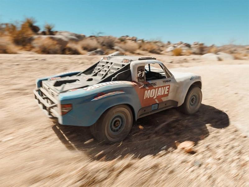 Arrma Mojave GROM 223S BLX 1/14 brushless 4X4 blanche - Breizh Modélisme.