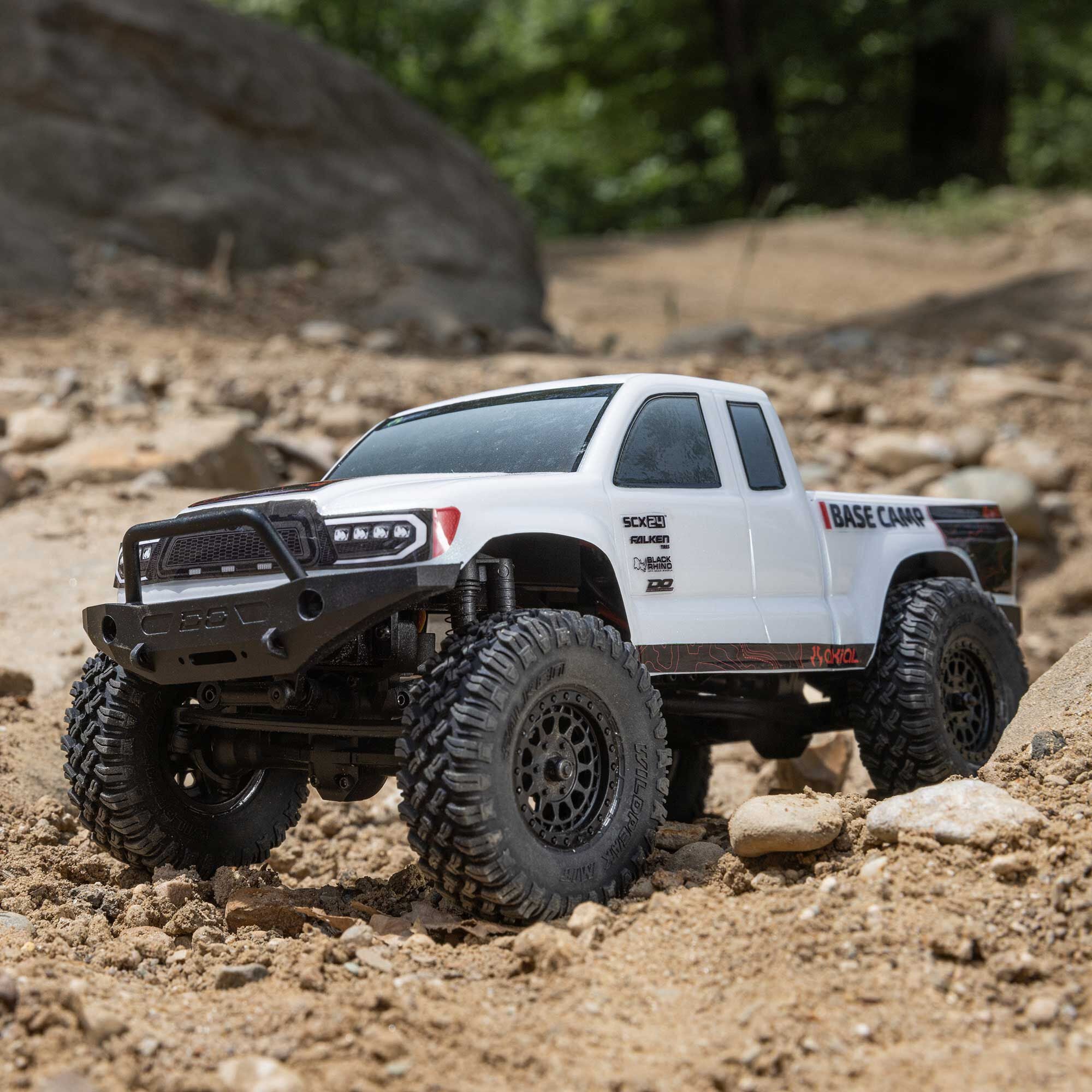 Mini rock crawler SCX24 Base Camp 4WD 1/24 charbon RTR blanc - AXI-1219T1