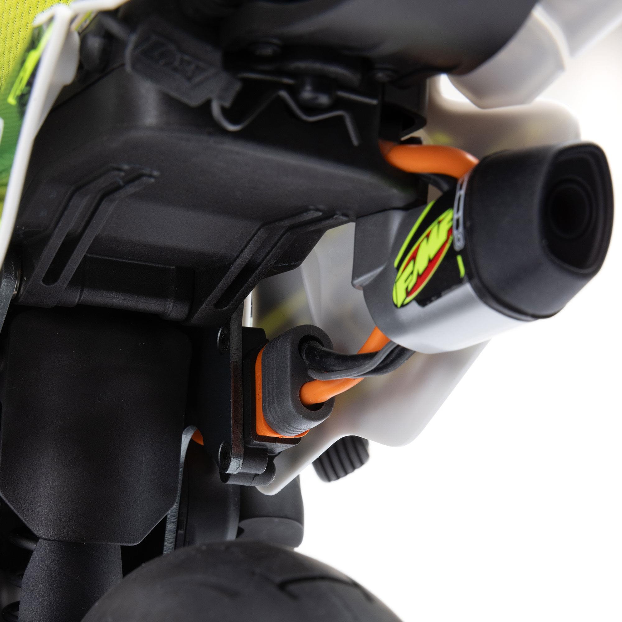 Moto RC Losi 1/4 Promoto-SM FXR RTR blanc - LOS-2272 - Breizh Modélisme.