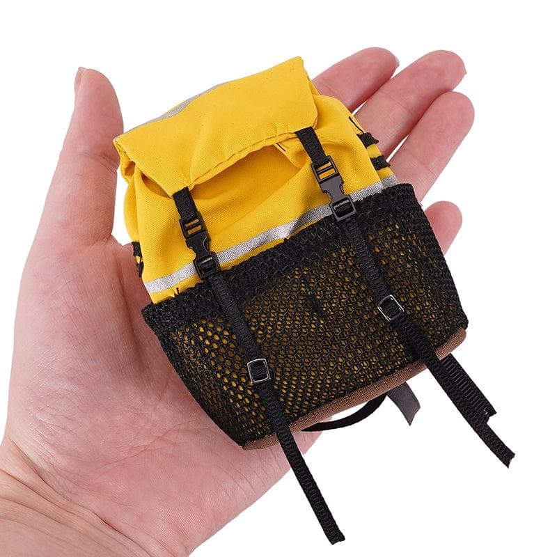 INJORA Mini sac à dos de décoration jaune pour crawler RC 1/10 - INA-114YE - Breizh Modélisme.