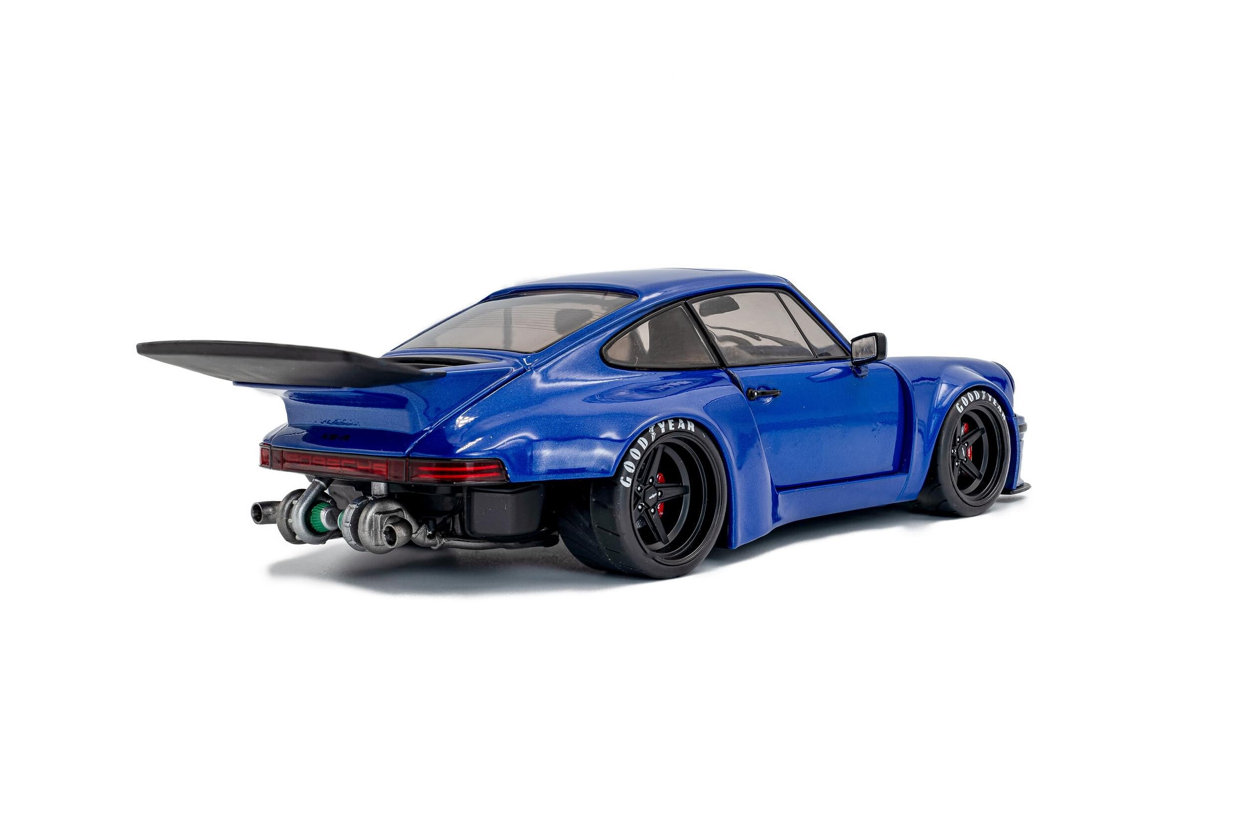 Solido S1810503 Voiture miniature collection 1/18 KS-R by KHYZYL SALEEM – Dark Blue Metallic – 2024
