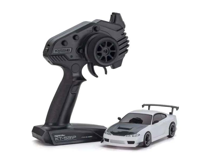 Kyosho Mini-Z AWD Nissan Silvia S15 GT Wing White (MA020/KT531P) K.32647W - Breizh Modélisme.