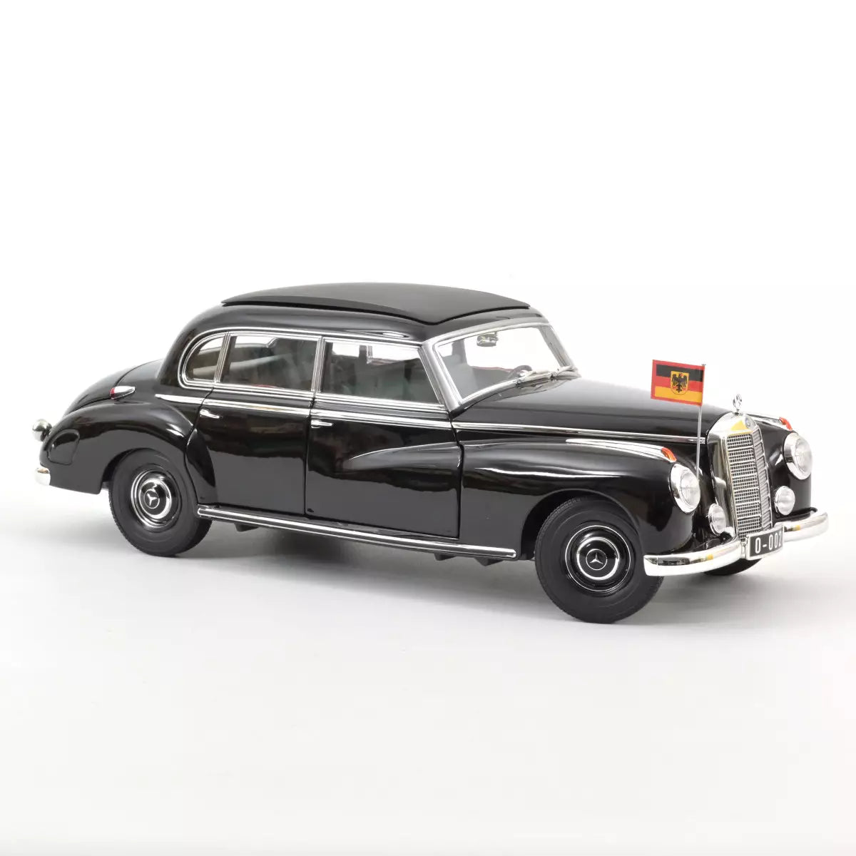 Voiture miniature collection 1/18 Mercedes-Benz 300 1955 Konrad Adenauer Norev 183707