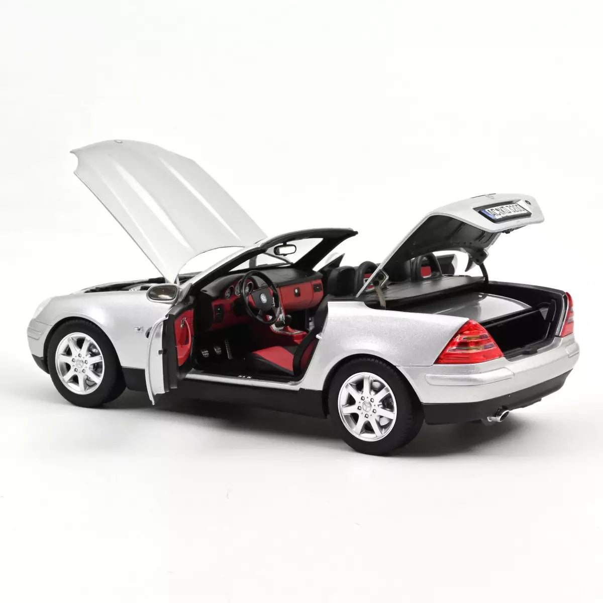 Voiture miniature collection 1/18 Mercedes-Benz SLK 1996 Argent Brillant Norev 183020