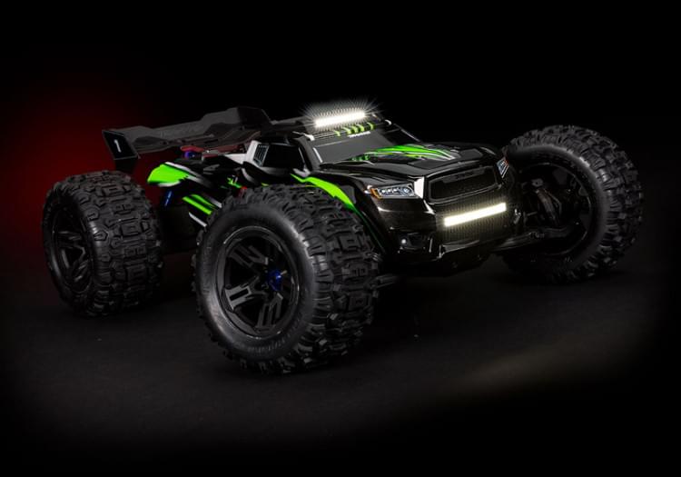 Traxxas 9690 Kit Led pour Traxxas Sledge - Breizh Modélisme.