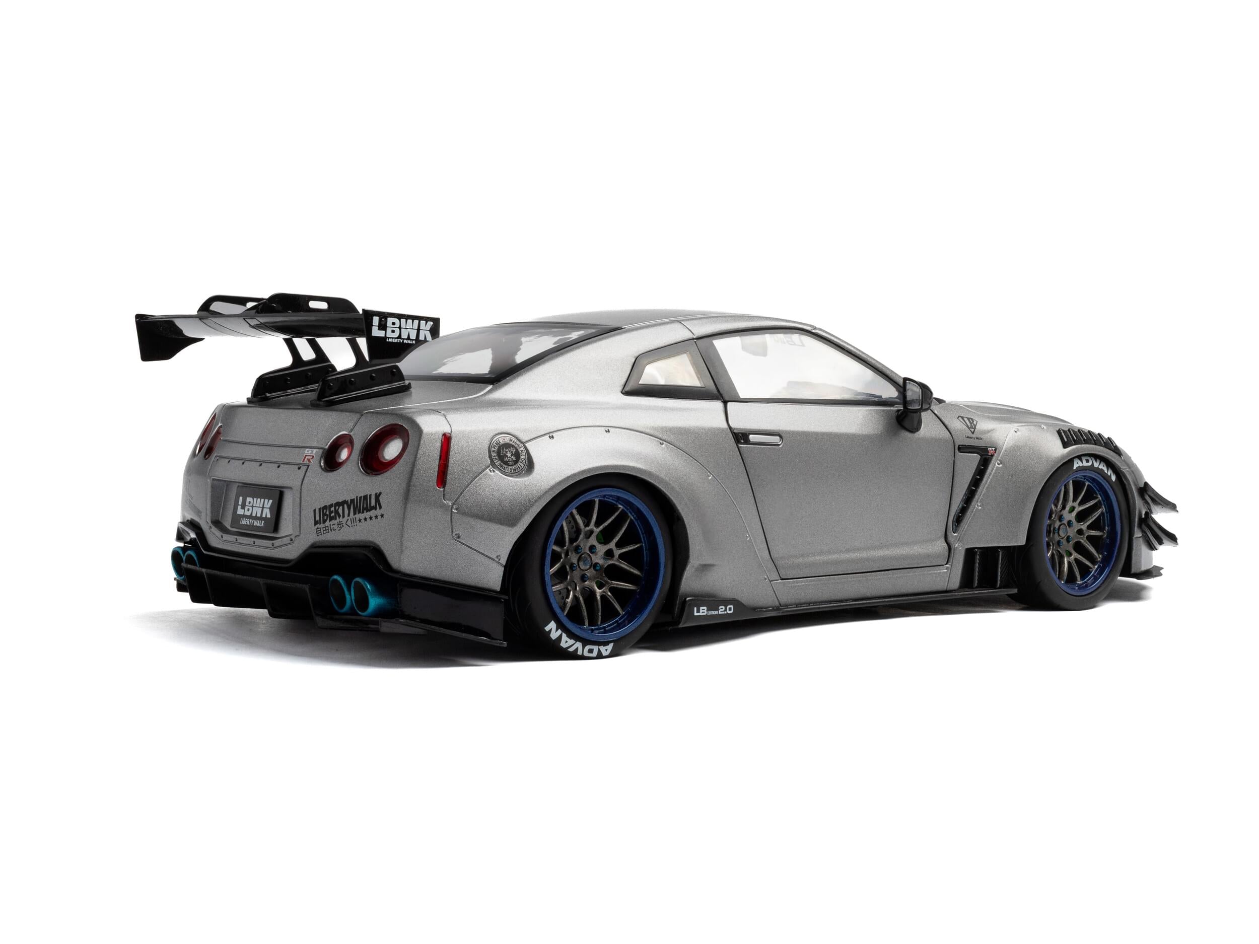 Solido S1805815 miniature collection 1/18 Nissan GT-R (R35) W/ Liberty Walk 2.0 2023 - Breizh Modélisme.