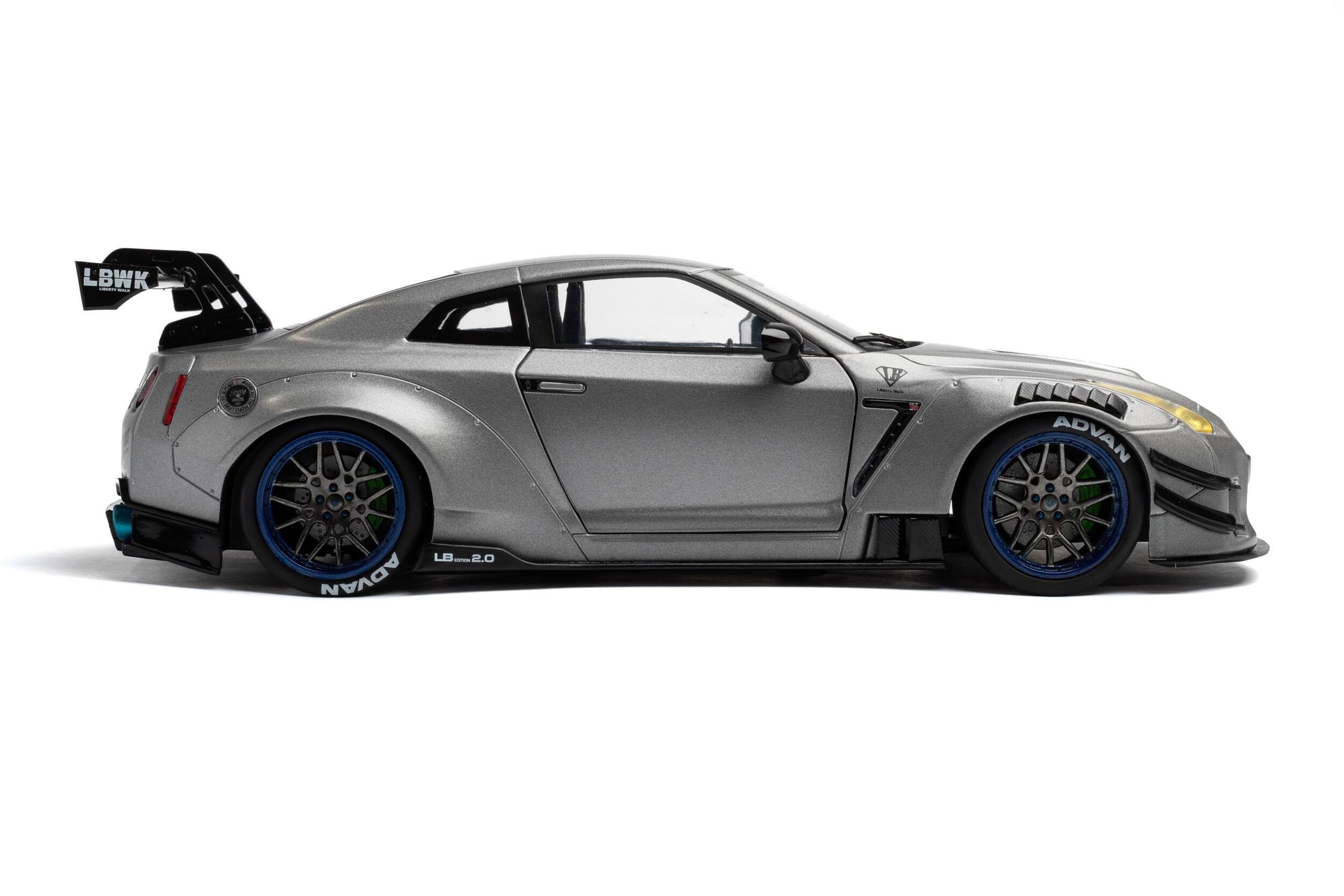 Solido S1805815 miniature collection 1/18 Nissan GT-R (R35) W/ Liberty Walk 2.0 2023 - Breizh Modélisme.