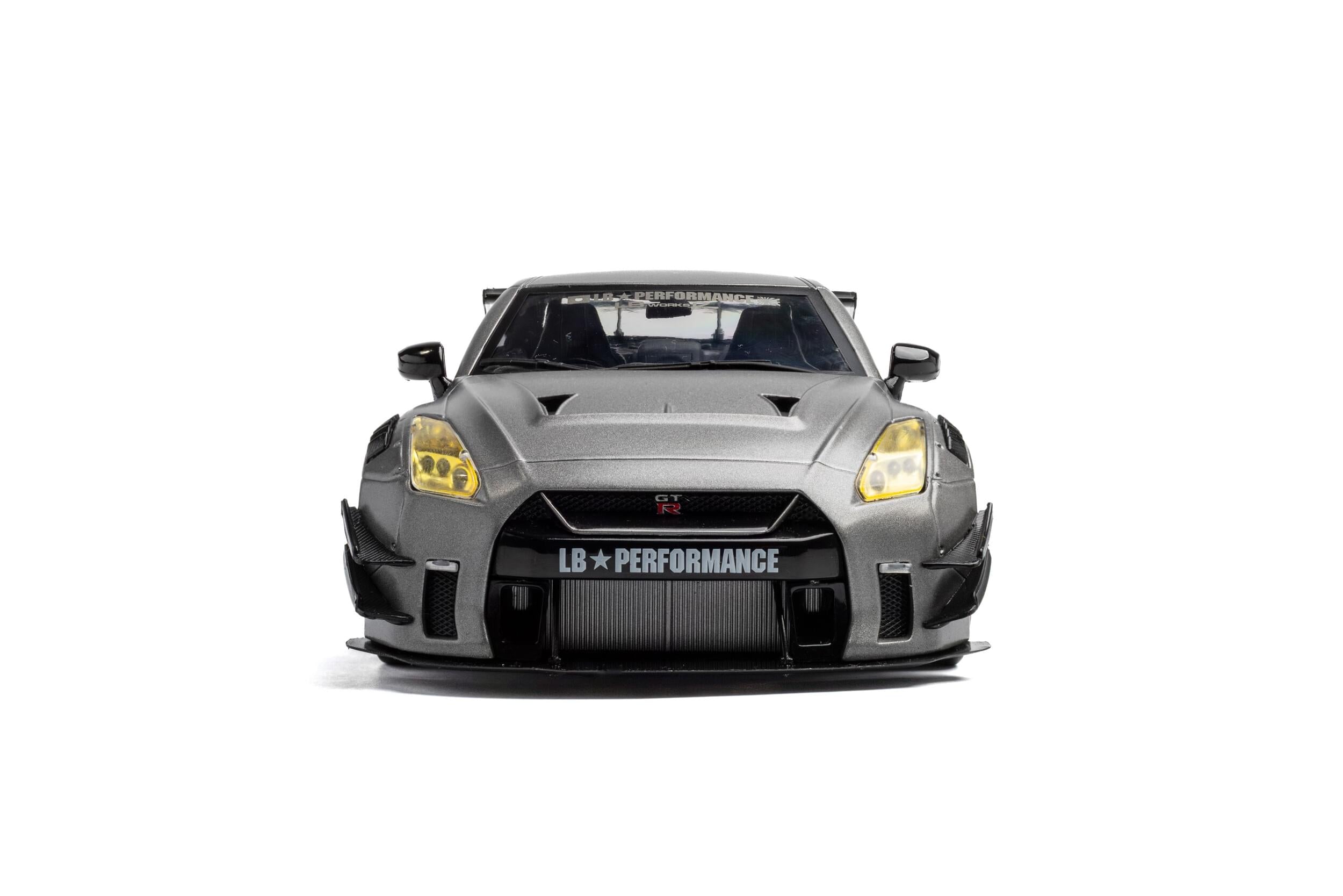 Solido S1805815 miniature collection 1/18 Nissan GT-R (R35) W/ Liberty Walk 2.0 2023 - Breizh Modélisme.