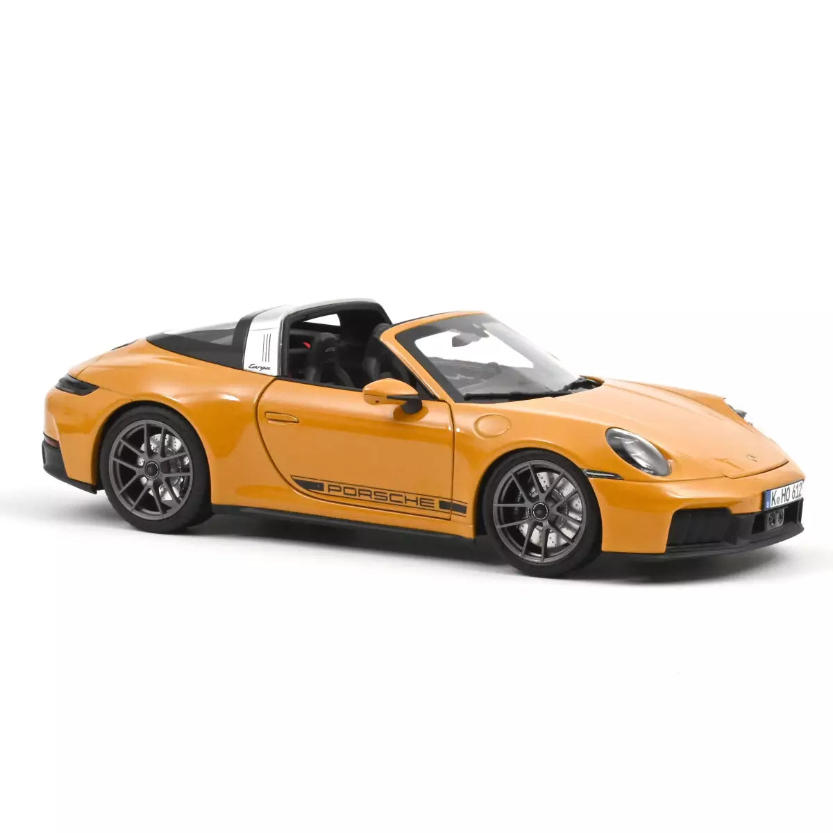 Voiture miniature collection 1/18 Porsche 911 Targa 4 GTS 2025 Jaune Bahama Norev 187190