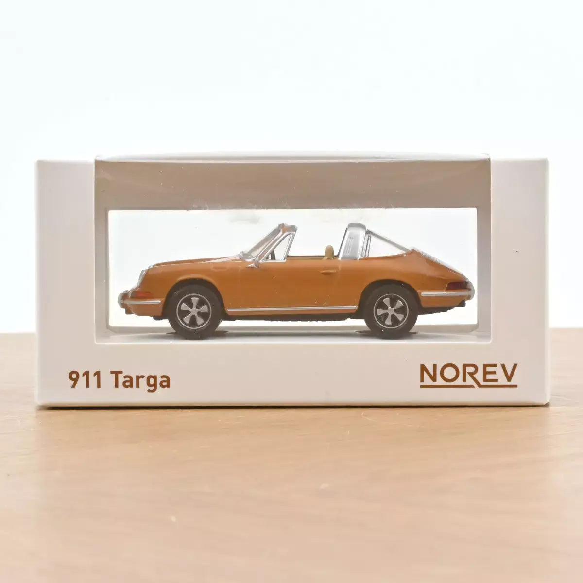 Voiture miniature 1/43 Porsche 911 Targa 1969 Brun Jet-car Norev
