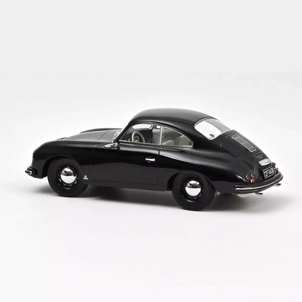 Voiture miniature collection 1/18 Porsche 356 Coupé 1952 Noir Norev 187451