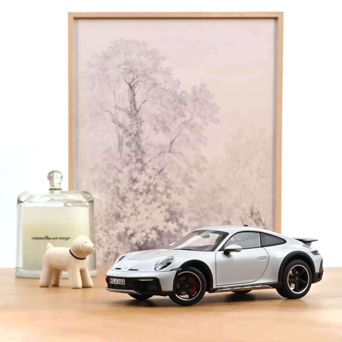 Voiture miniature collection 1/18 Porsche 911 Dakar 2023 Gris Glace métallisé Norev 187242