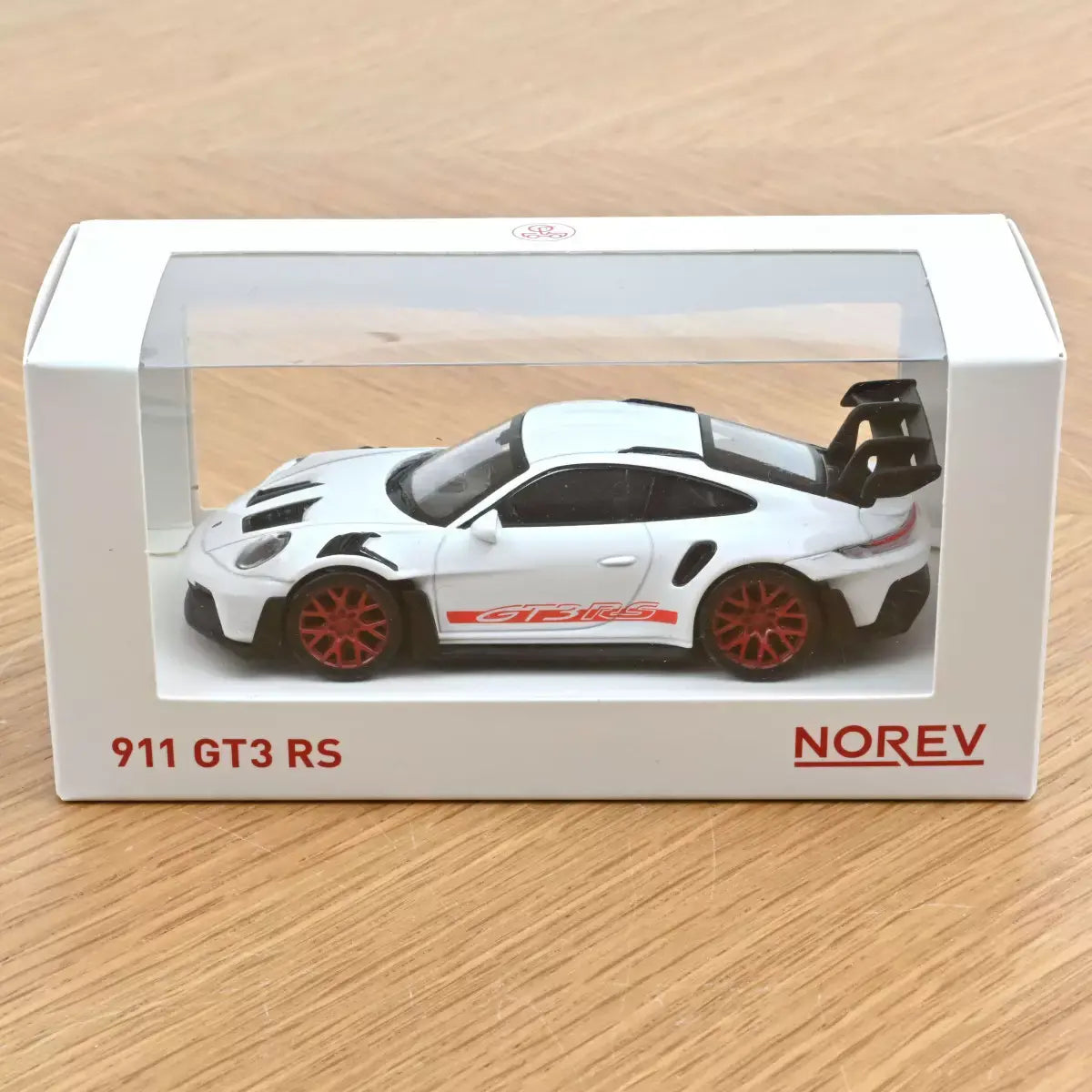 Voiture miniature 1/43 Porsche 911 GT3 RS 2022 Blanc Jet-car Norev 750044