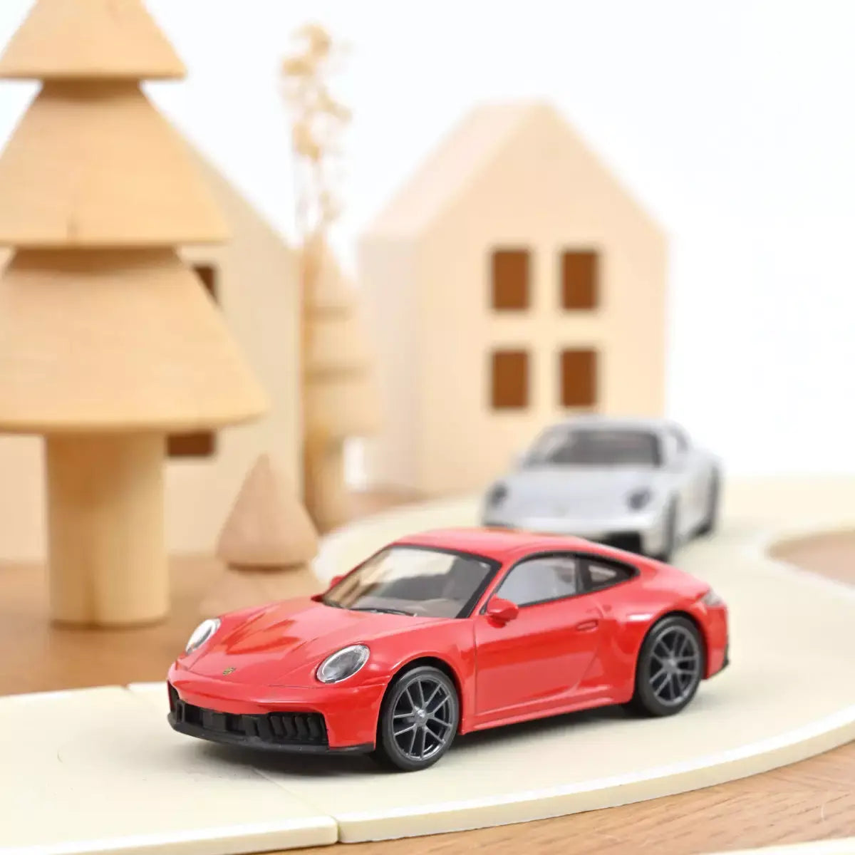 Voiture miniature 1/43 Porsche 911 Targa 1969 Brun Jet-car Norev - Breizh Modélisme.