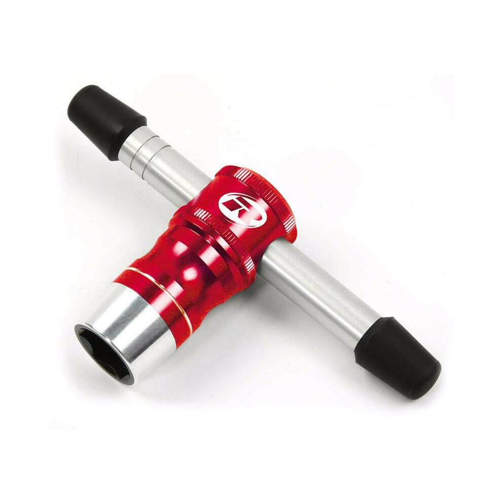 Clé 17mm pour roues voitures 1/8 - R06200R - Breizh Modélisme.