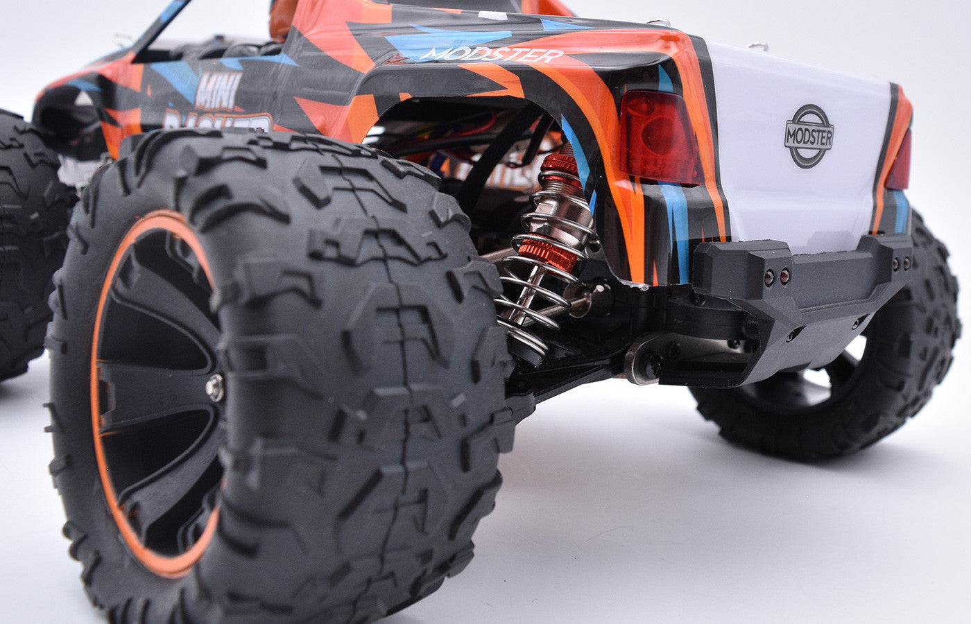 Monster truck Hyper rapide 4WD Mini Dasher - 60km/h 1/14 - Breizh Modélisme.