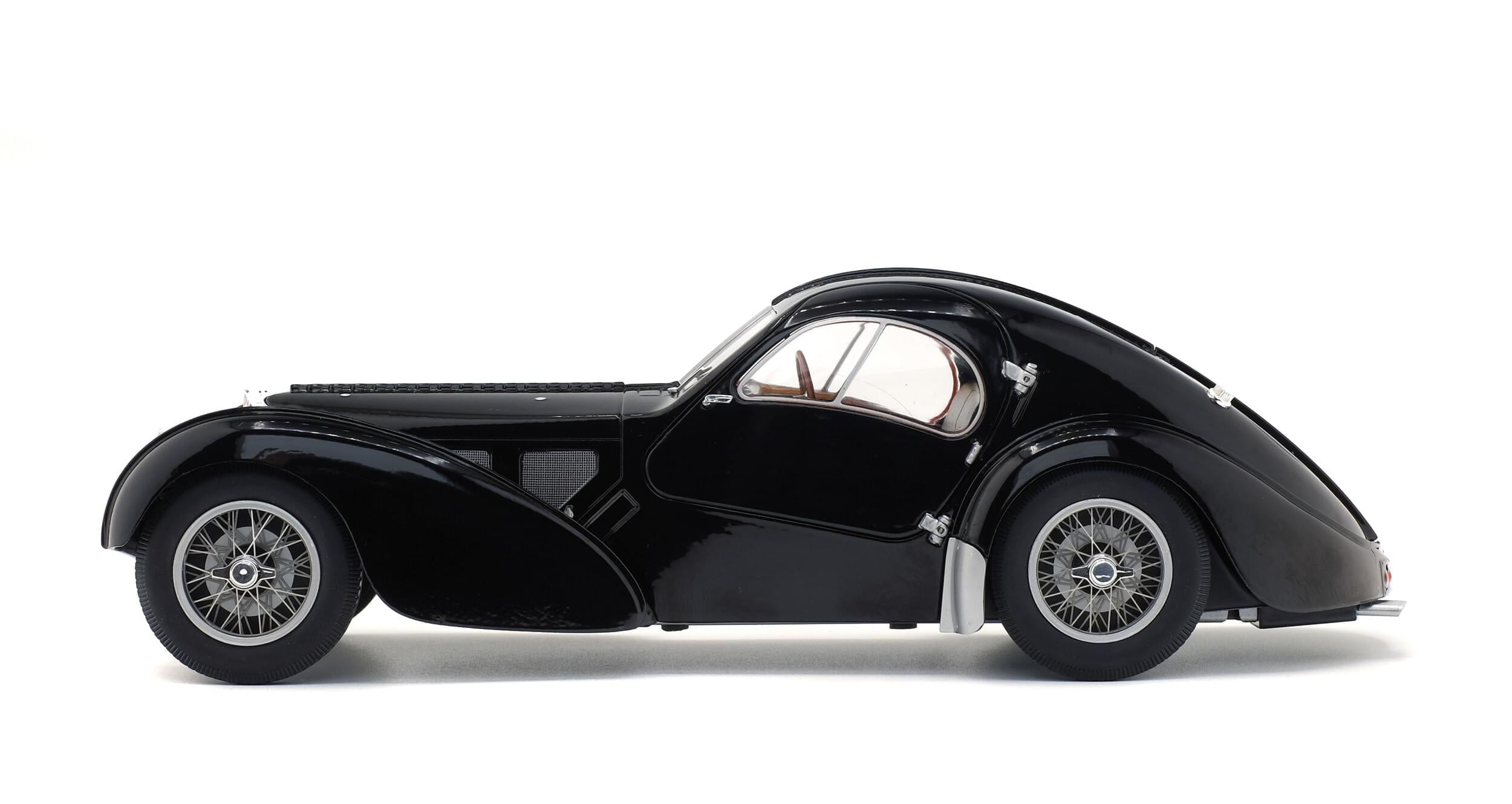 Solido S1802101 Voiture miniature collection 1/18 Bugatti Type 57 SC Atlantic noir – 1937
