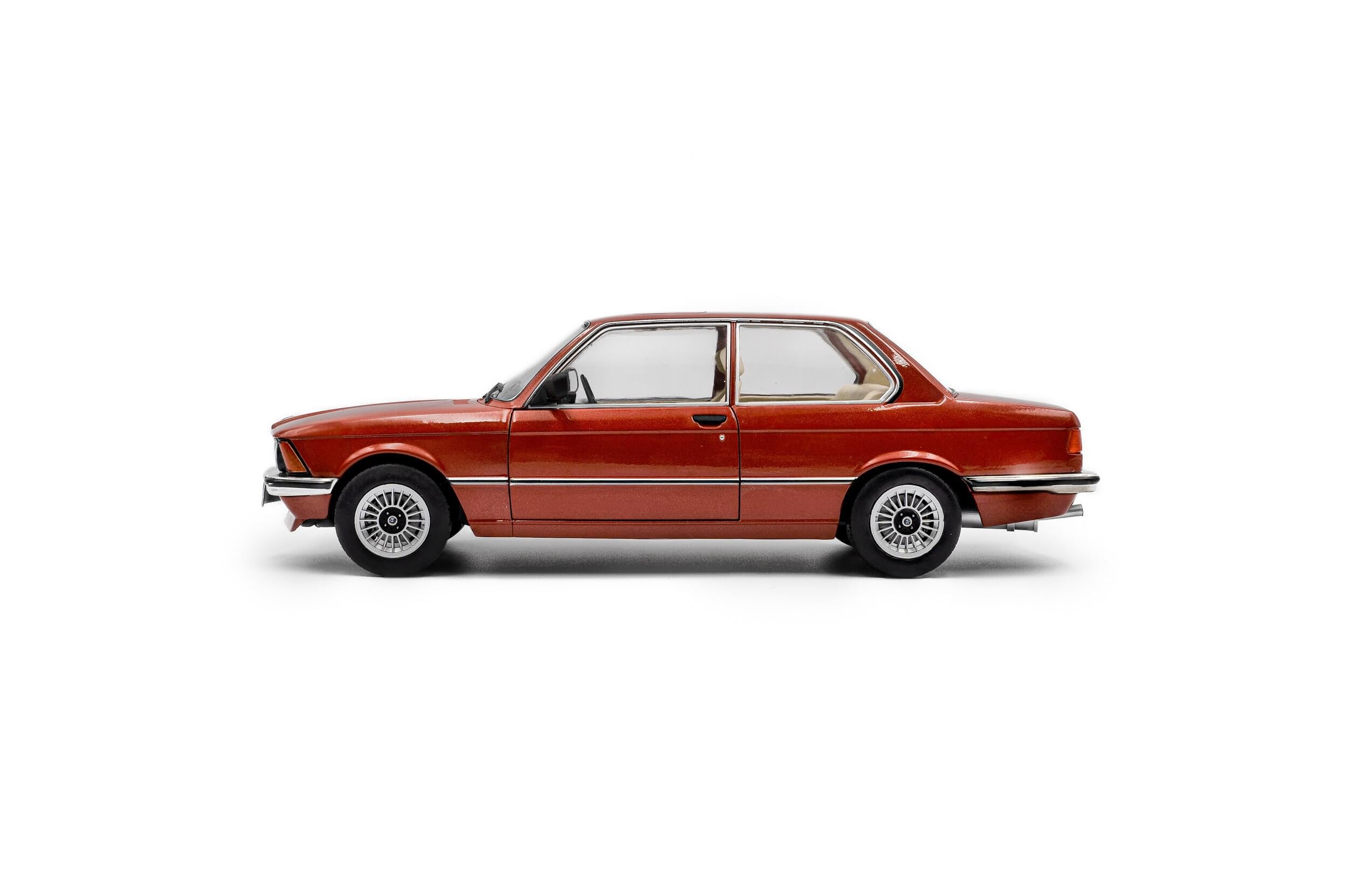 Solido S1812802 Voiture miniature collection 1/18 BMW E21 323i – 1980