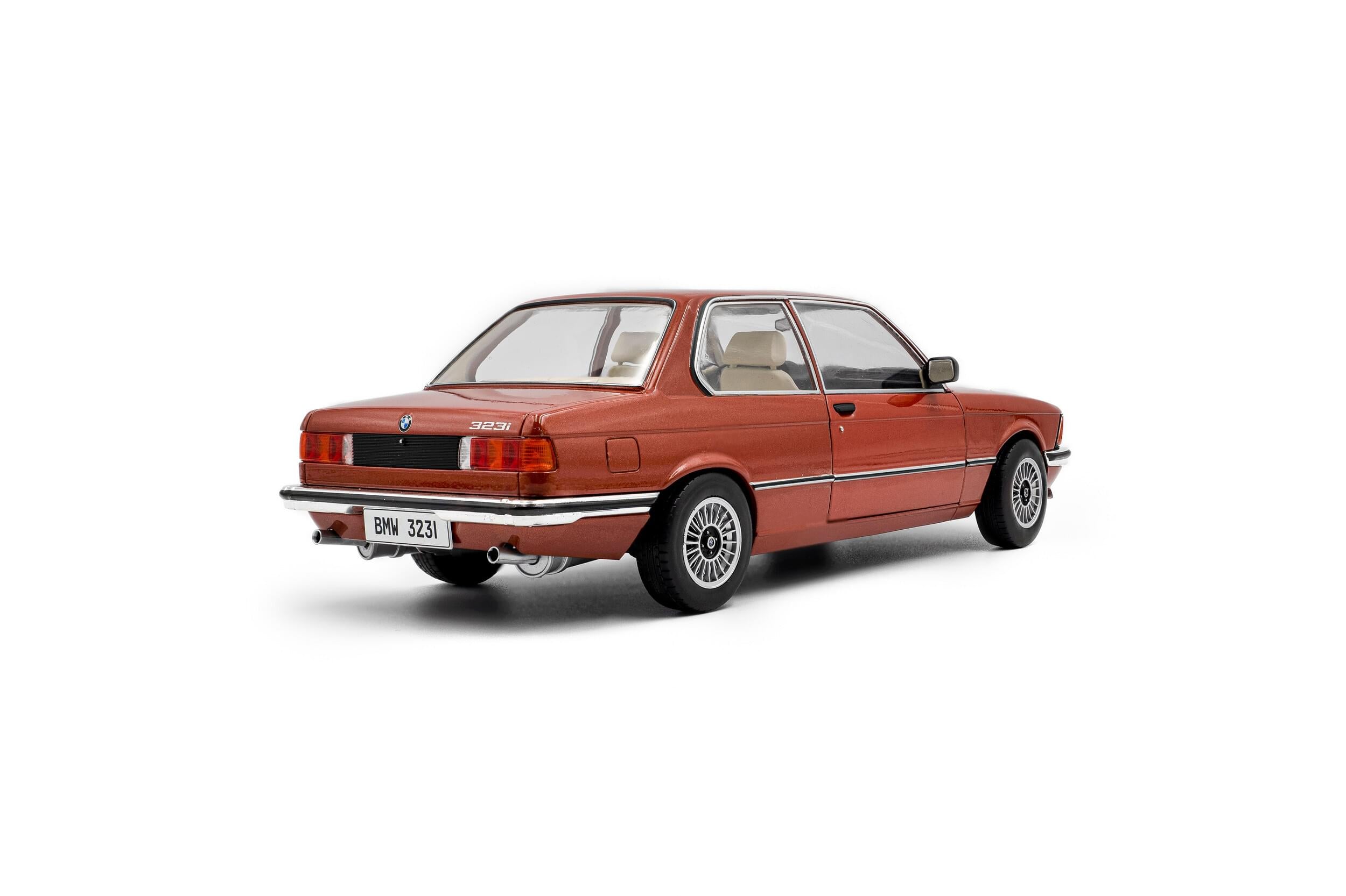 Solido S1812802 Voiture miniature collection 1/18 BMW E21 323i – 1980