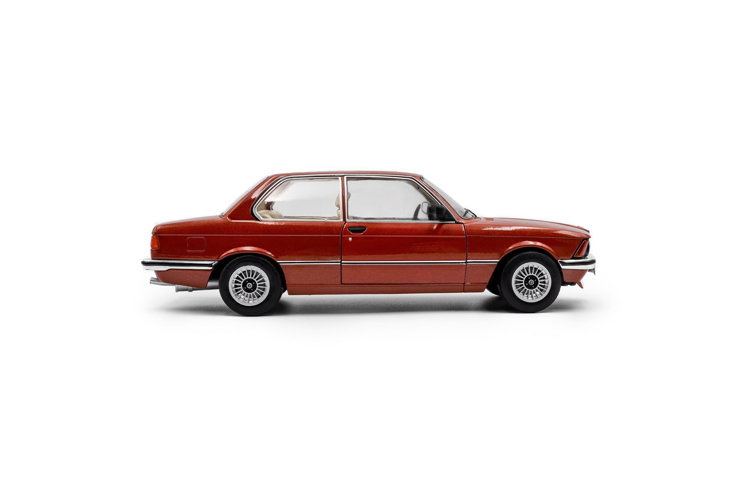 Solido S1812802 Voiture miniature collection 1/18 BMW E21 323i – 1980
