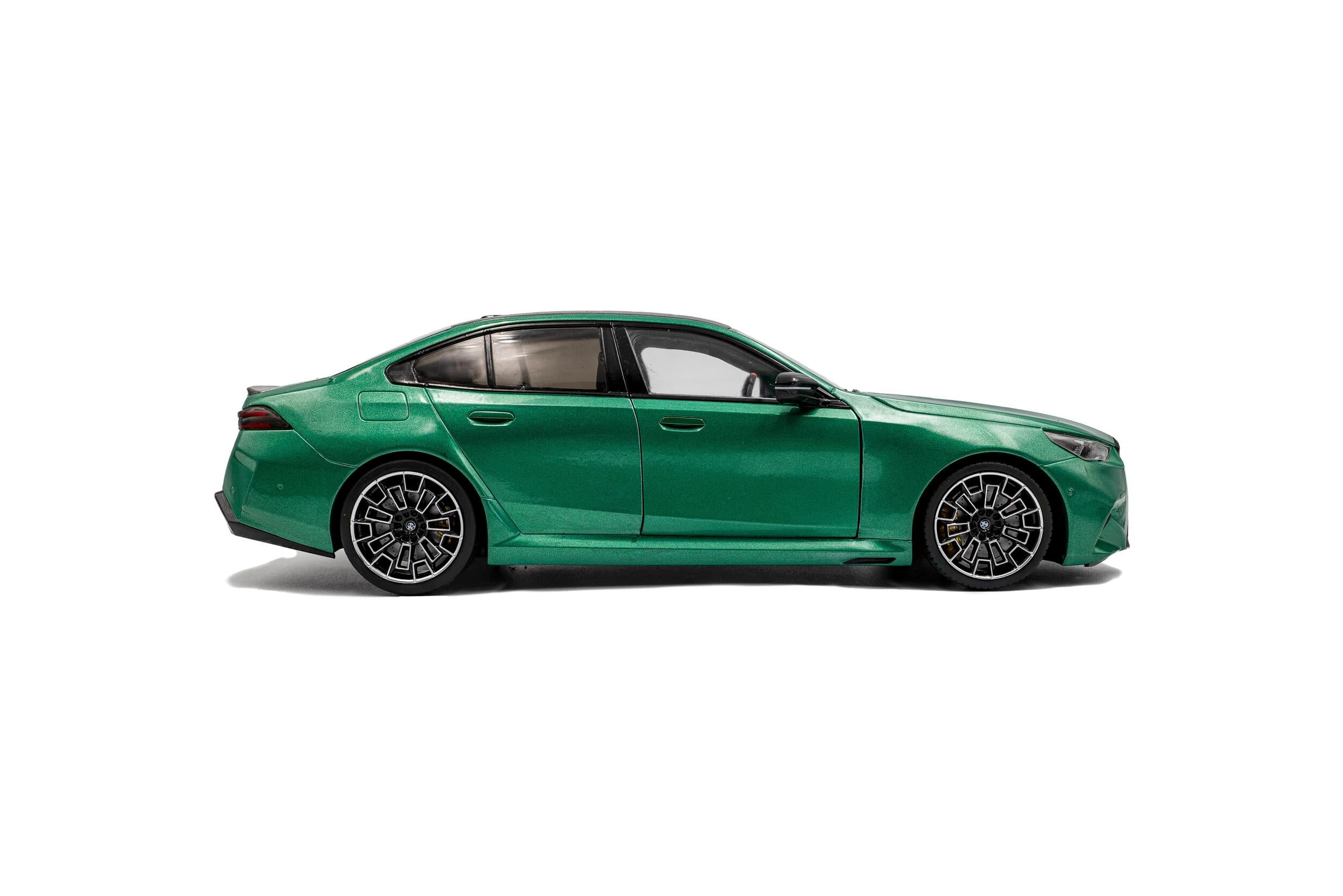 Solido S1814701 Voiture miniature collection 1/18 BMW M5 – M Isle of Man Green Metallic – 2025