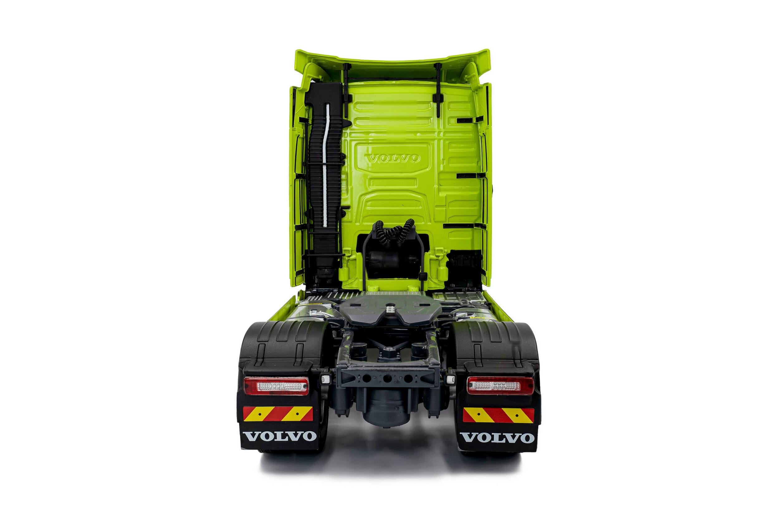 Solido S2400107 Voiture miniature collection 1/24 Volvo FH Globetrotter XL Neon vert 2023