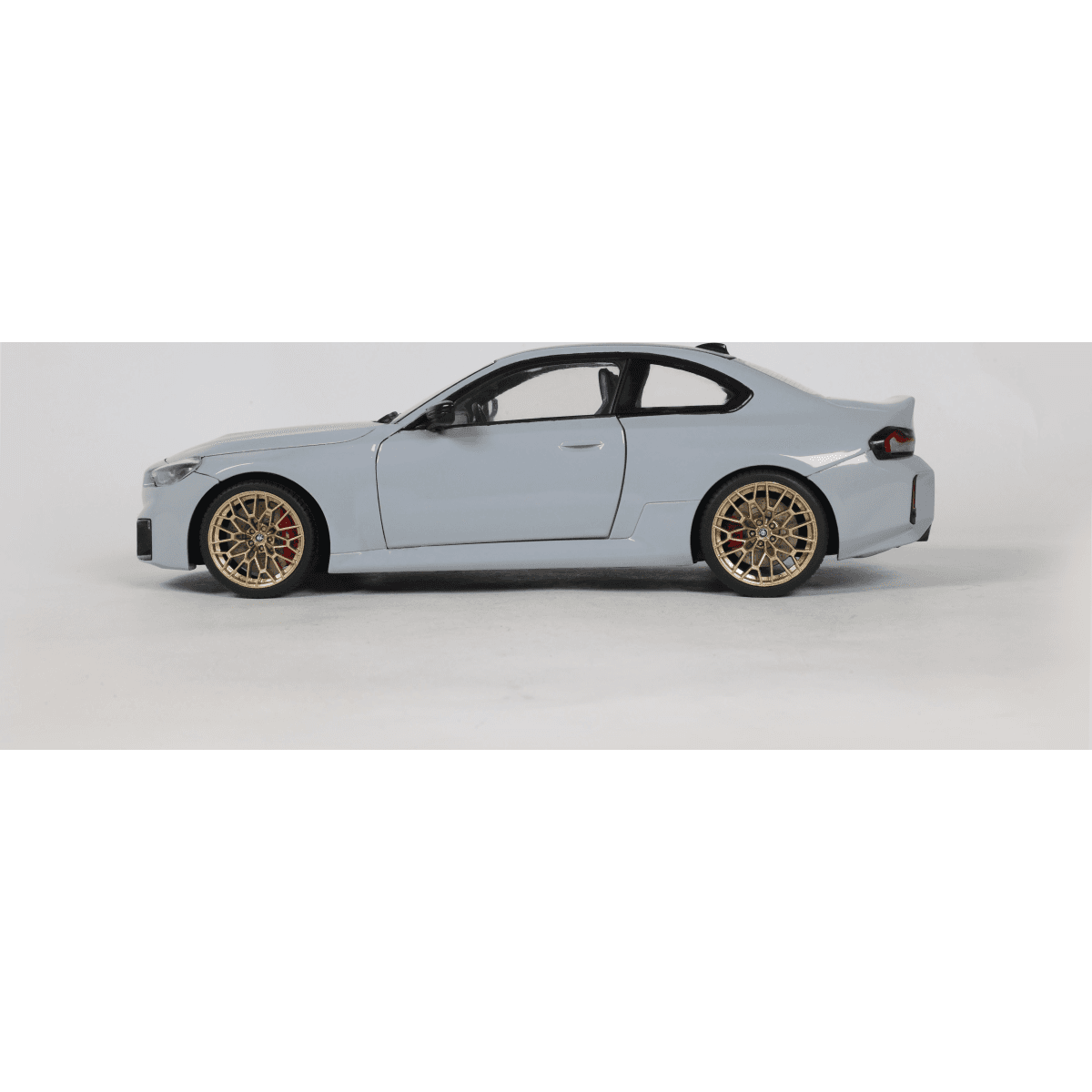 Solido S1812905 miniature collection 1/18 BMW M2 CS Brooklin Grey 2025 - Breizh Modélisme.