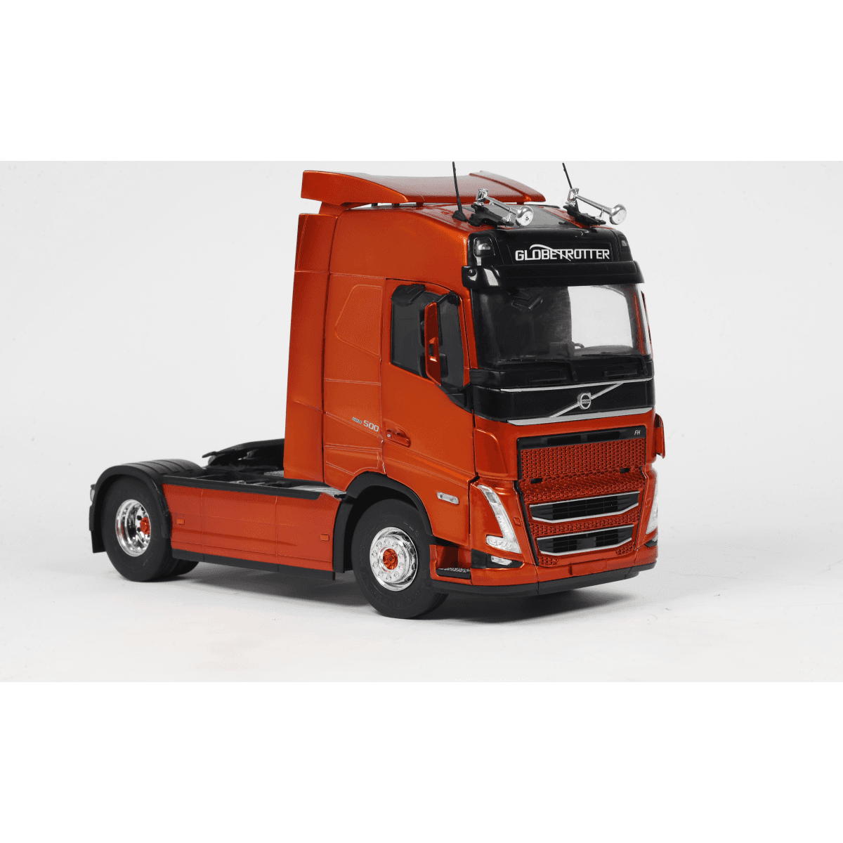 Solido S2400108 Voiture miniature collection 1/24 Volvo FH Globetrotter XL rouge métallique 2023 - Breizh Modélisme.