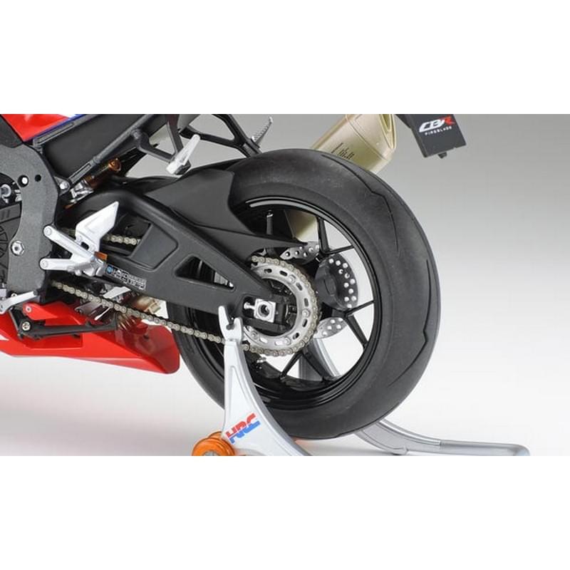 Maquette moto Honda CBR1000RR-R Fireblade SP - Tamiya 14138 - 1/12 - Breizh Modélisme.