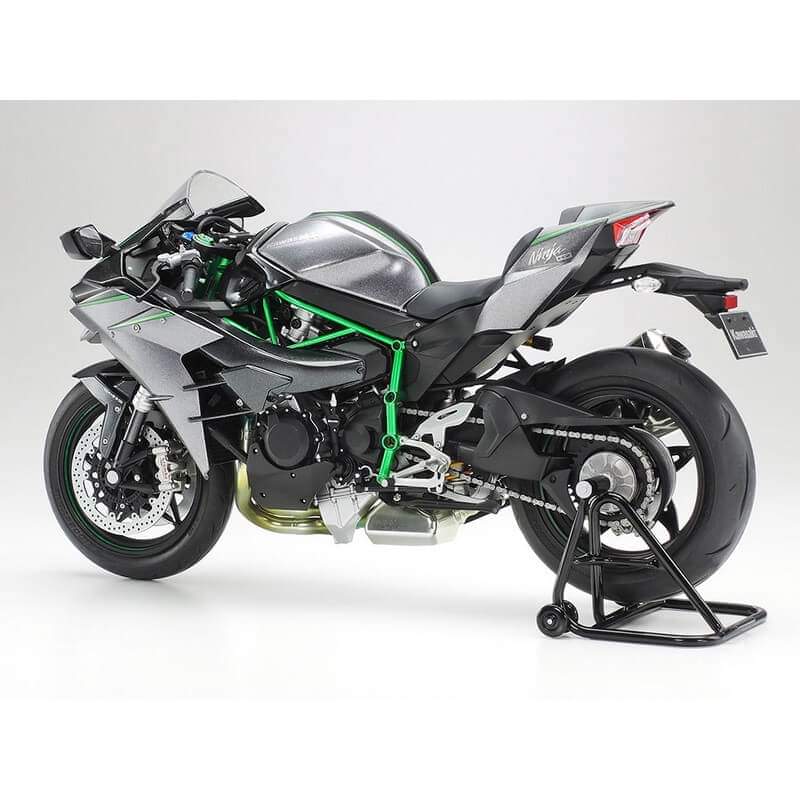Maquette moto Kawasaki Ninja H2 Carbon - Tamiya 14136 - 1/12 - Breizh Modélisme.