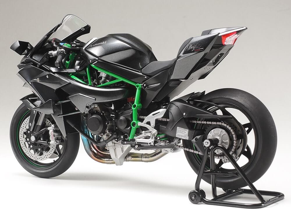 Maquette moto Kawasaki Ninja H2R - Tamiya 14131 - 1/12 - Breizh Modélisme.