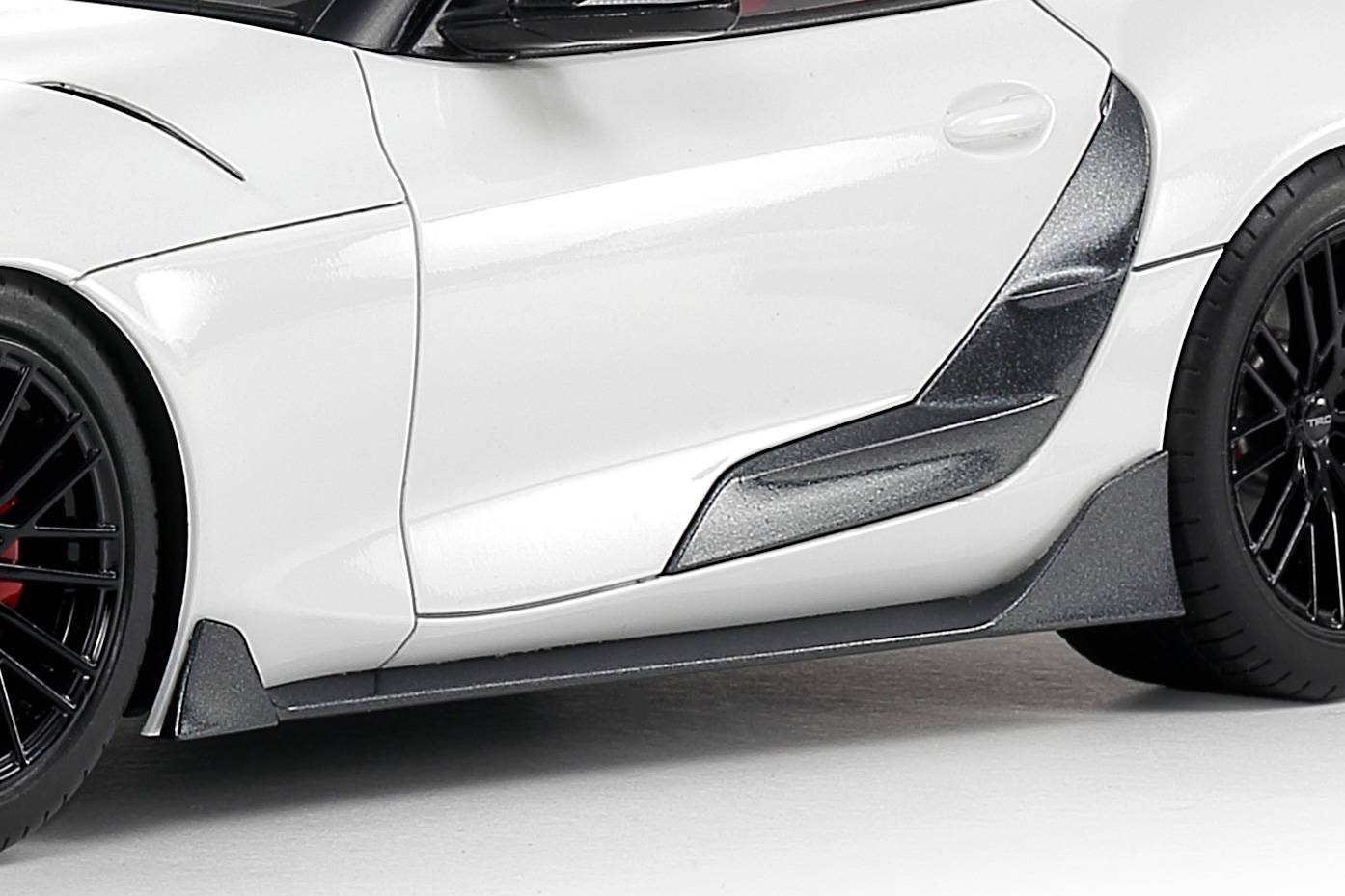 Maquette voiture Toyota GR Supra Custom 1/24 Tamiya 24371 - Breizh Modélisme.