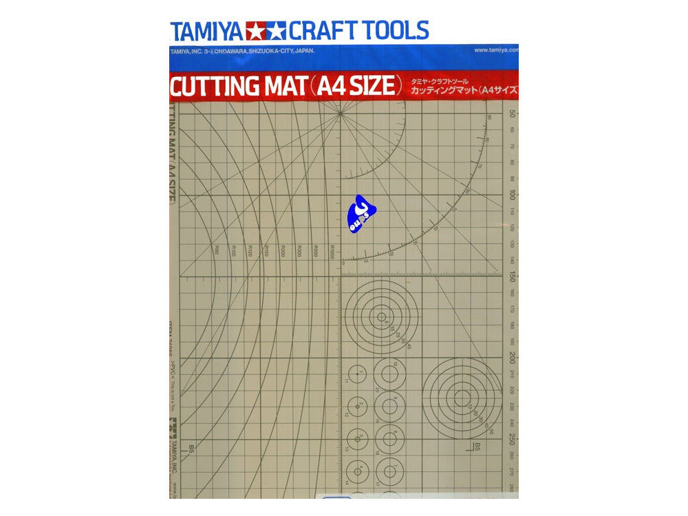Outillage Maquette Tapis de coupe A4 - Tamiya 74056 - Breizh Modélisme.