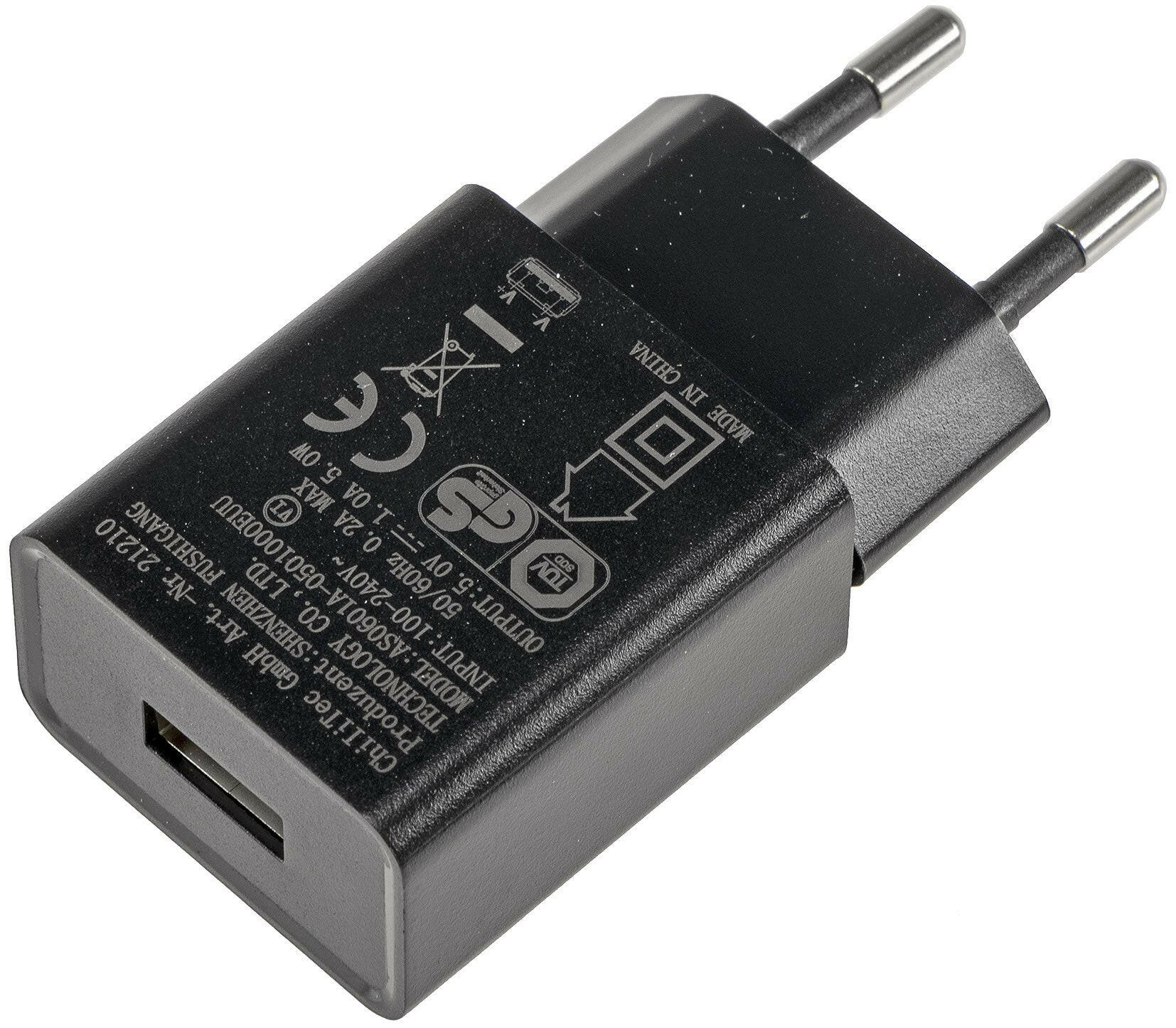 Prise secteur 220V adaptateur USB - 21210/60279USB - Breizh Modélisme.