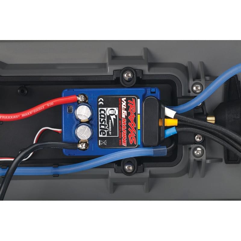 Bateau radiocommandé M41 DCB Widebody 80km/h TSM - Traxxas 57046-4 rouge - Breizh Modélisme.