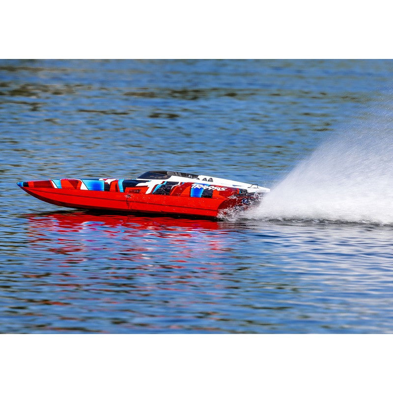 Bateau radiocommandé M41 DCB Widebody 80km/h TSM - Traxxas 57046-4 rouge - Breizh Modélisme.