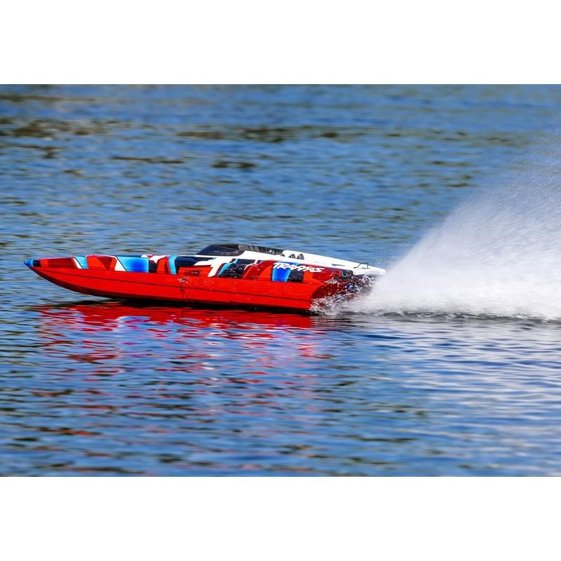 Bateau radiocommandé M41 DCB Widebody 80km/h TSM - Traxxas 57046-4 rouge - Breizh Modélisme.