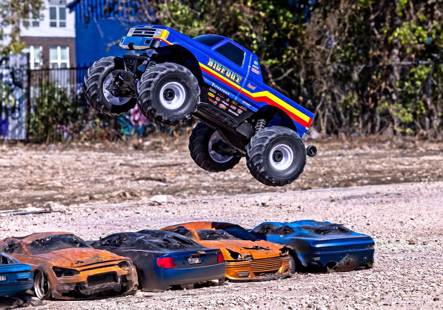 Traxxas Bigfoot 4X4 BL-2S RTR - 67134-4 - Breizh Modélisme.