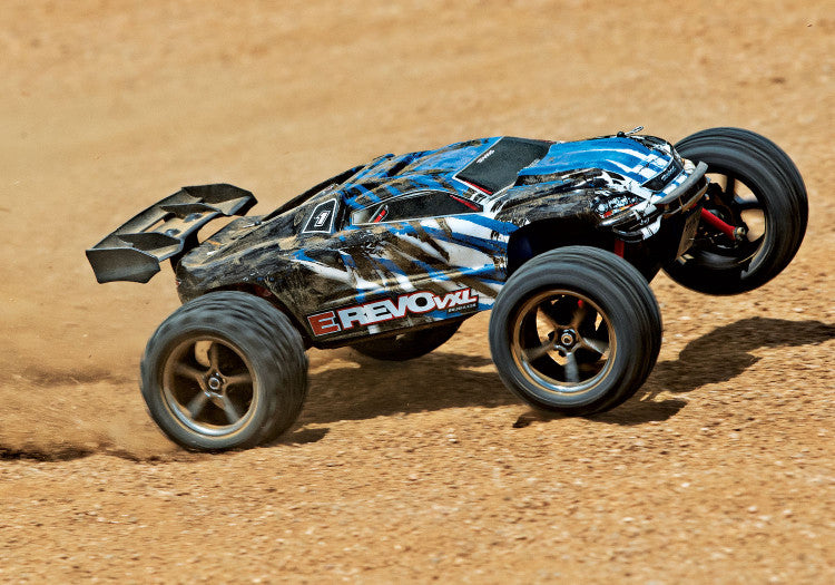 Traxxas Mini E Revo Brushless 1/16 VXL TQI ID TSM 71076-8 bleu - Breizh Modélisme.