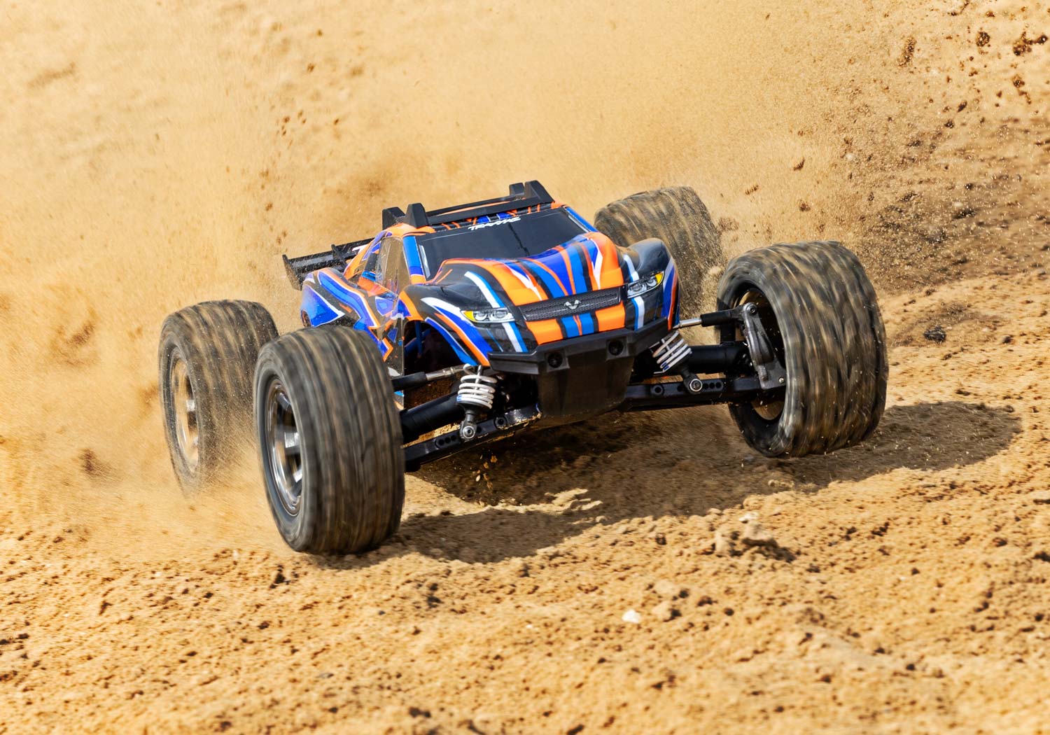 Traxxas Rustler 4x4 HD VXL Brushless 1/10 RTR - 67376-4 orange - Breizh Modélisme.
