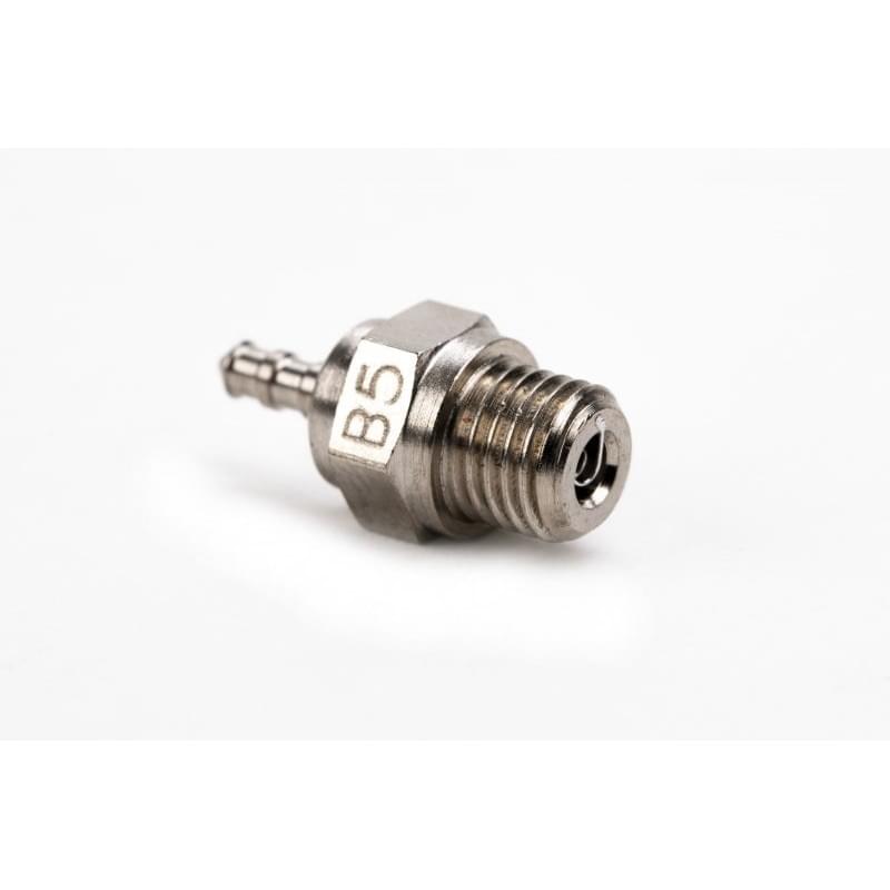 Bougie B5 HPI 160410 (moteur 3 à 4.7cc) - Breizh Modélisme.
