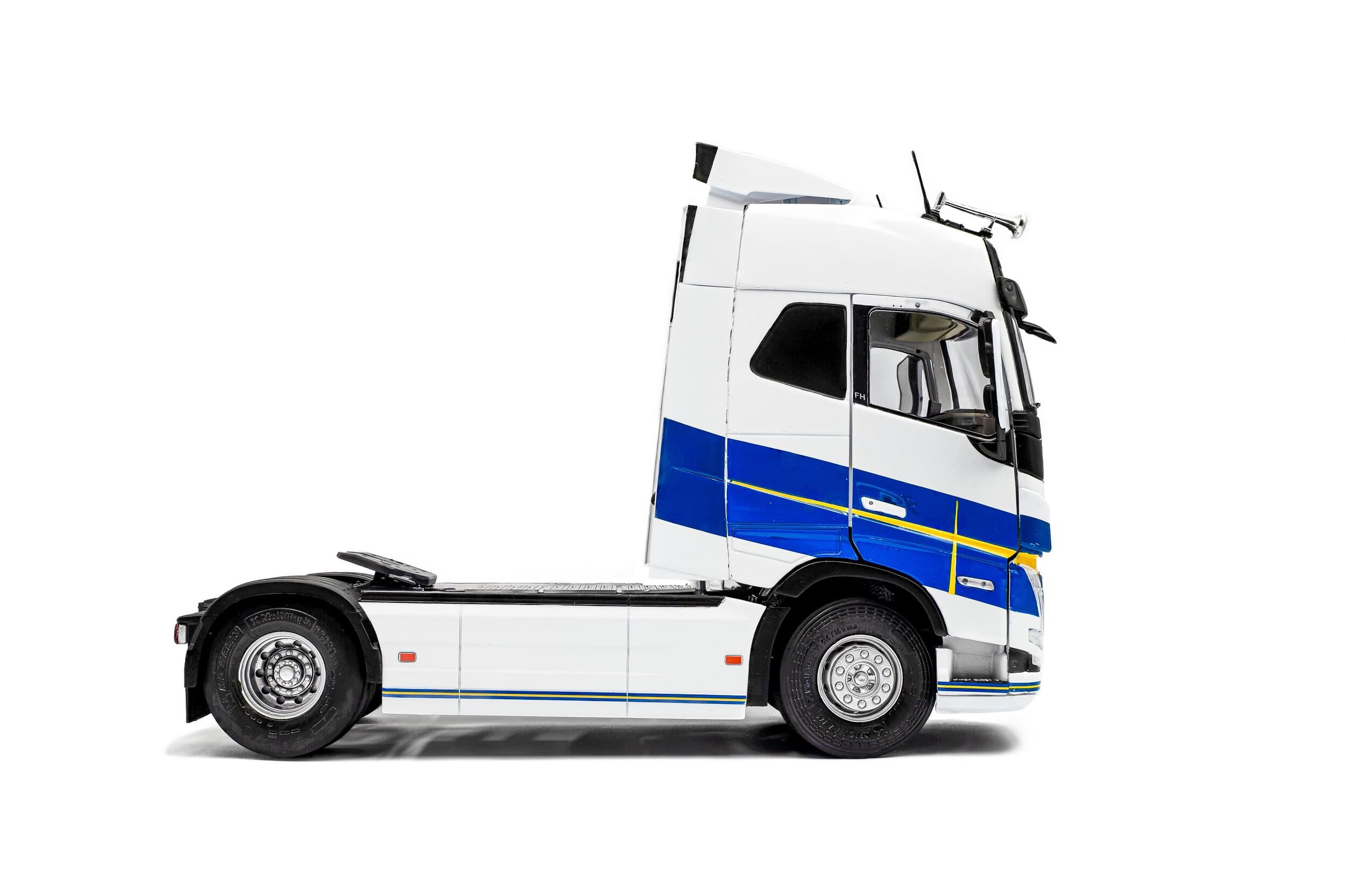 Solido S2400106 Voiture miniature collection 1/24 Volvo FH16 Globetrotter XL Gôteborg edition 2019