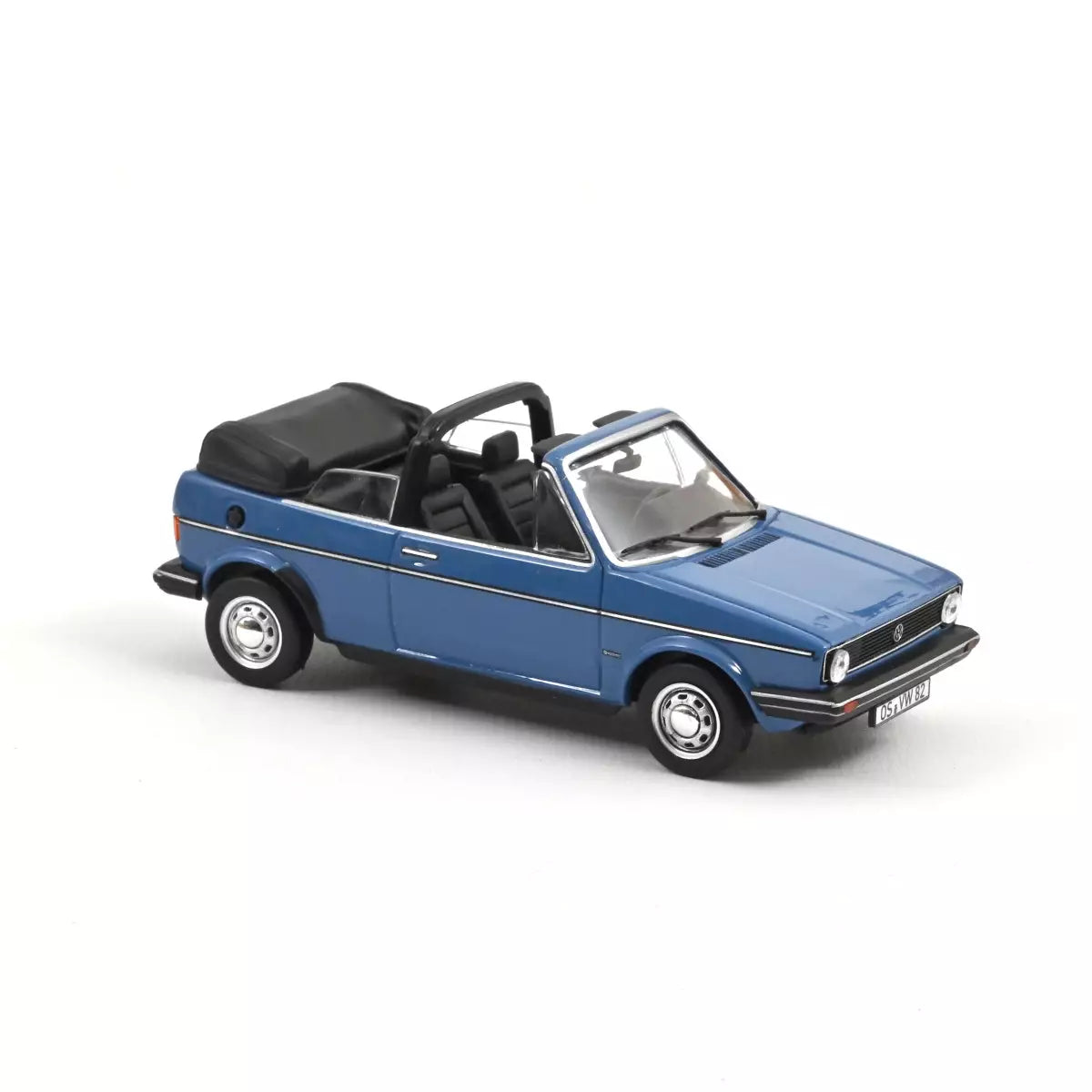 Voiture miniature collection 1/43 VW Golf Cabriolet 1981 Bleu Monaco Norev 840069