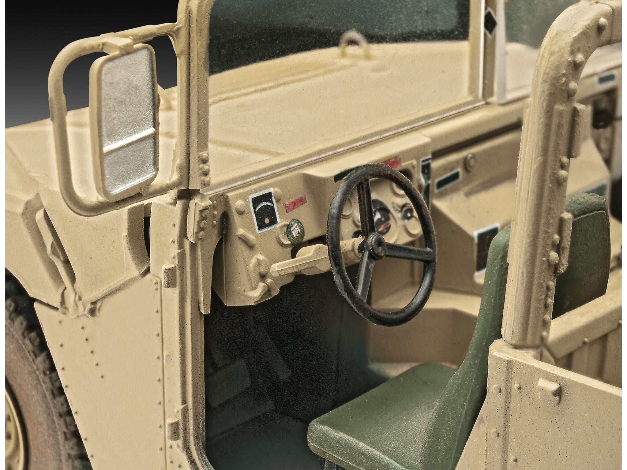 Maquette militaire Revell 03366 HMMWV M109 7A2